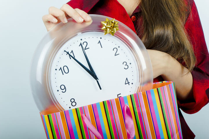 fb9a35584e6af23469a6531ef22cfbdc Можна дарувати годинник близьким людям на день народження або інше свято